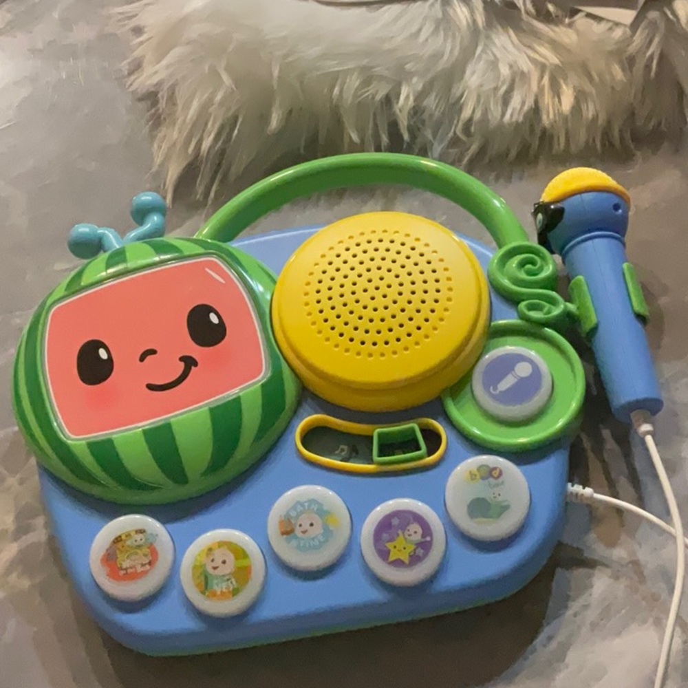 Amazon Blue and Green Learning Toy with Interactive Features